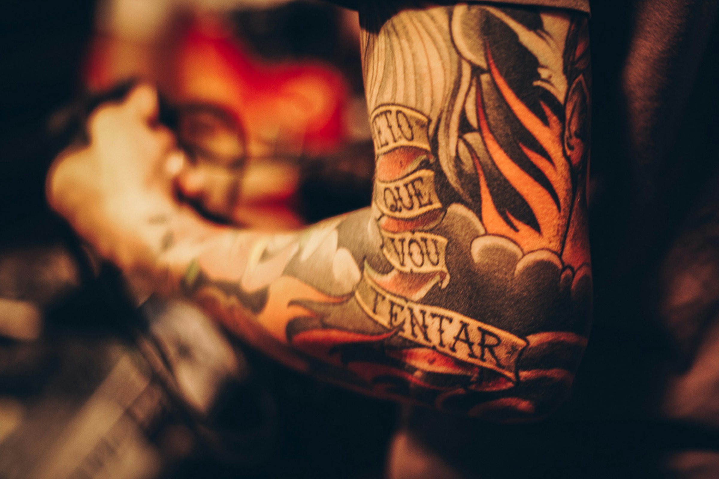 o-que-a-biblia-diz-sobre-tatuagem?-john-piper-explica