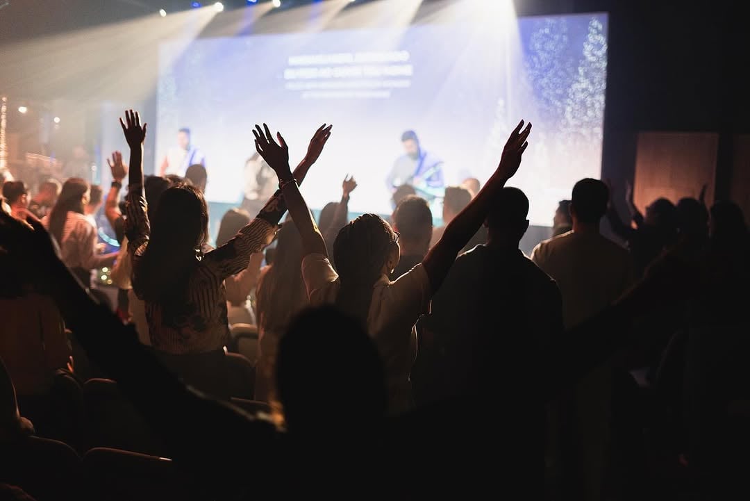 igreja-vive-mover-e-ultrapassa-70-horas-de-cultos-consecutivos:-“foi-impossivel-encerrar”