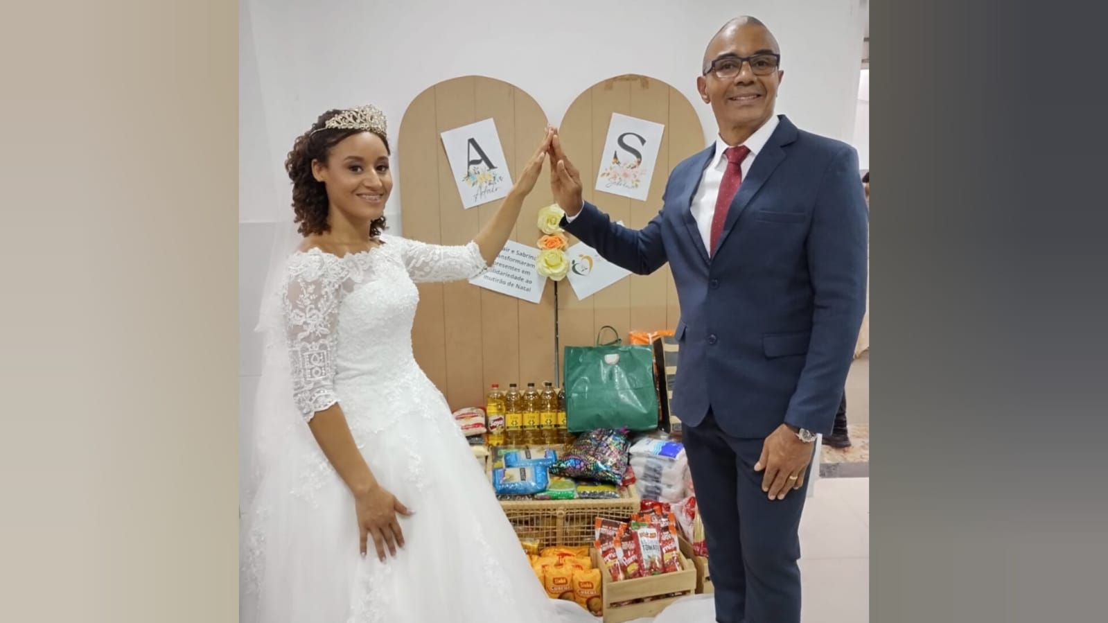 noivos-cristaos-trocam-presentes-de-casamento-por-alimentos-para-doacao