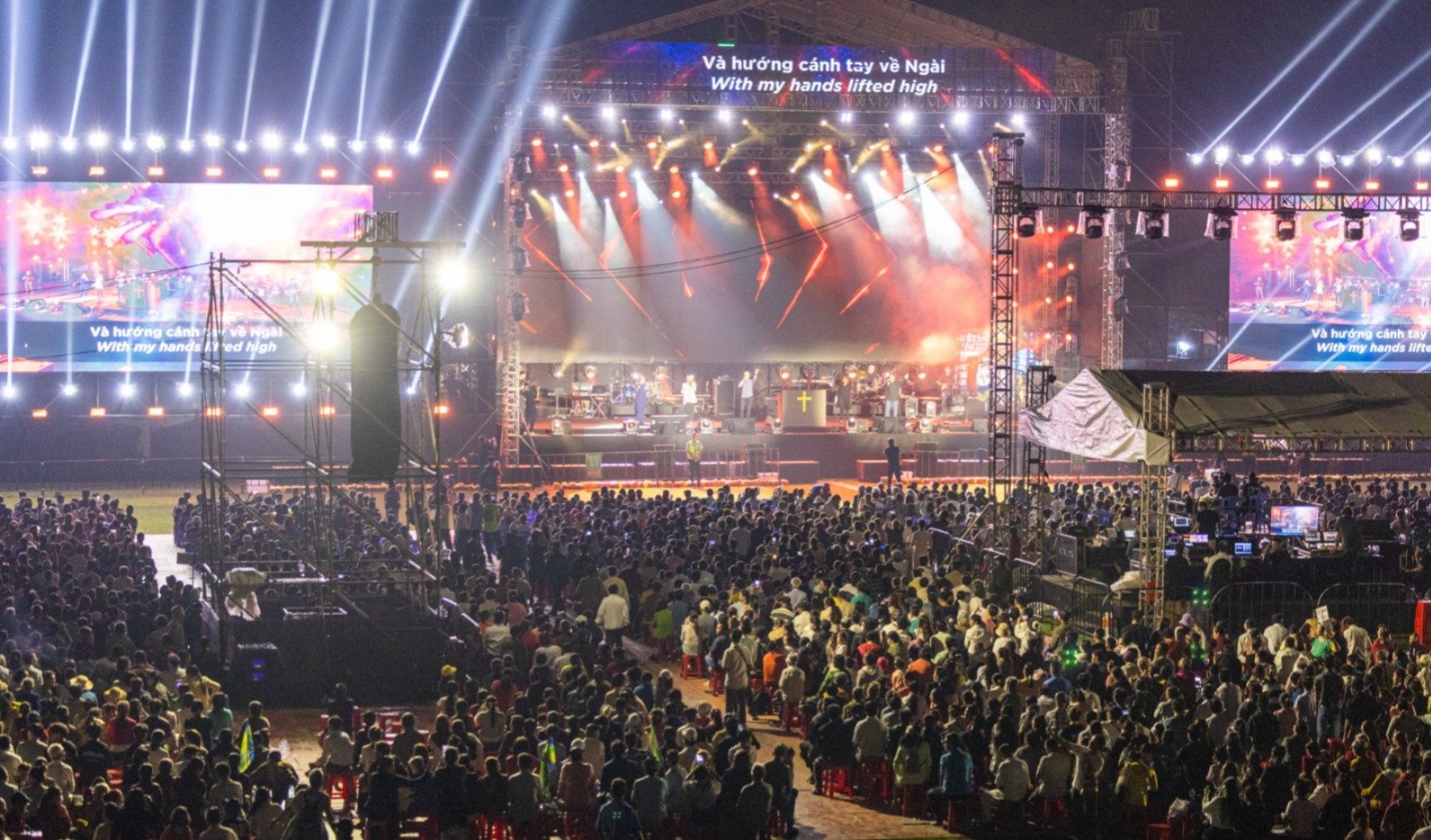 mais-de-1.200-pessoas-aceitam-jesus-em-cruzada-evangelistica-no-vietna