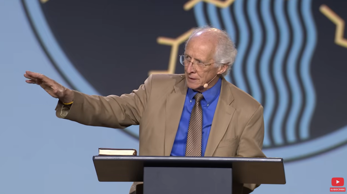 john-piper-identifica-3-desafios-na-leitura-da-biblia-em-2025:-‘satanas-ira-distrai-lo’