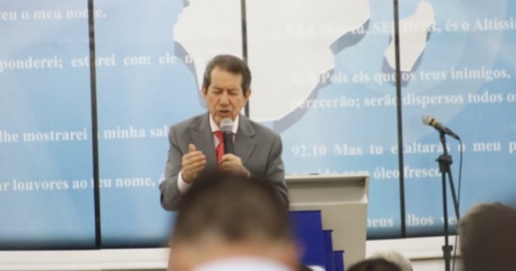 r-r.-soares-e-acionado-no-ministerio-publico-apos-falar-sobre-medida-do-pix-em-culto