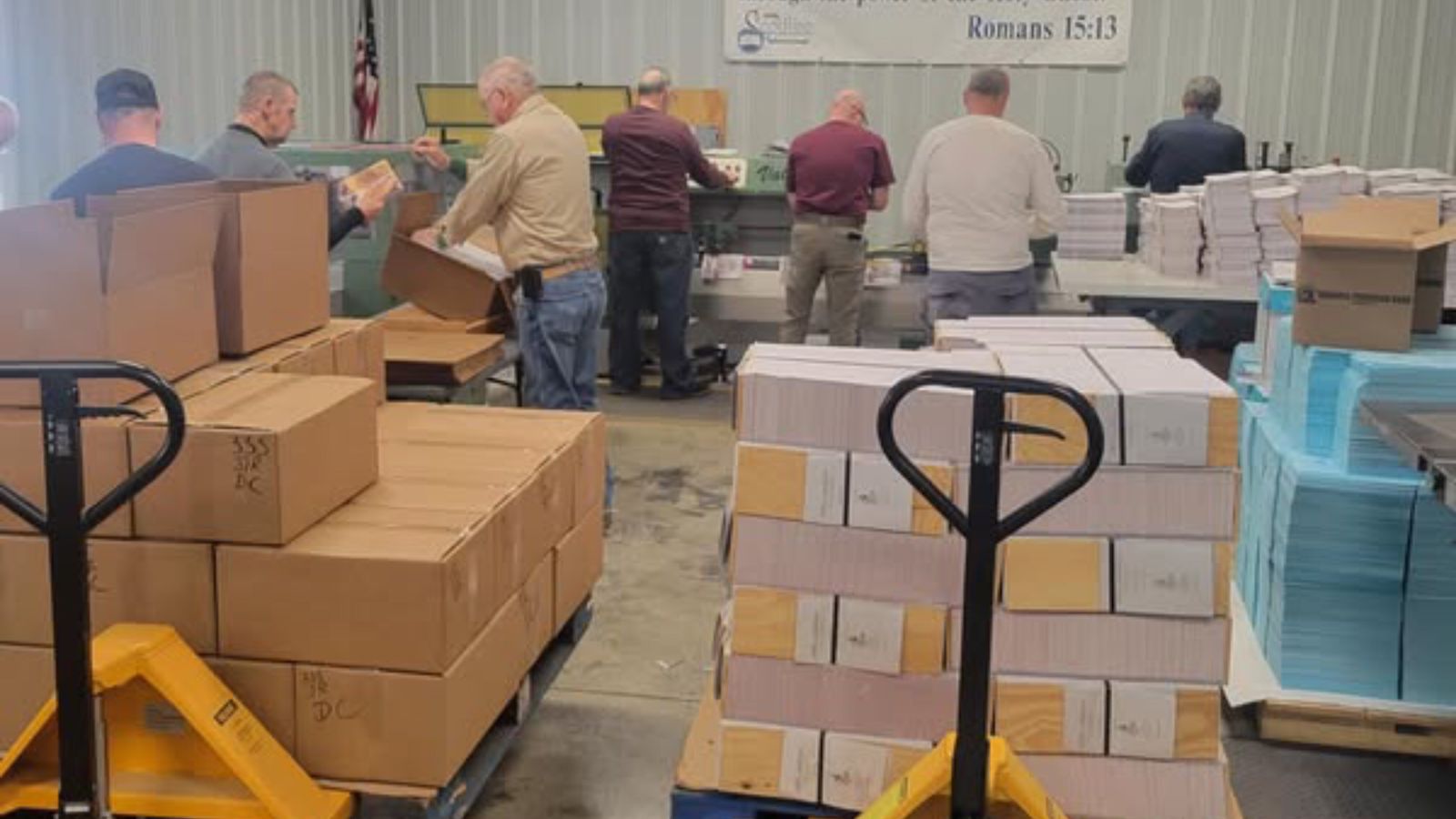 durante-a-posse-de-trump,-cristaos-distribuiram-50.000-folhetos-evangelisticos