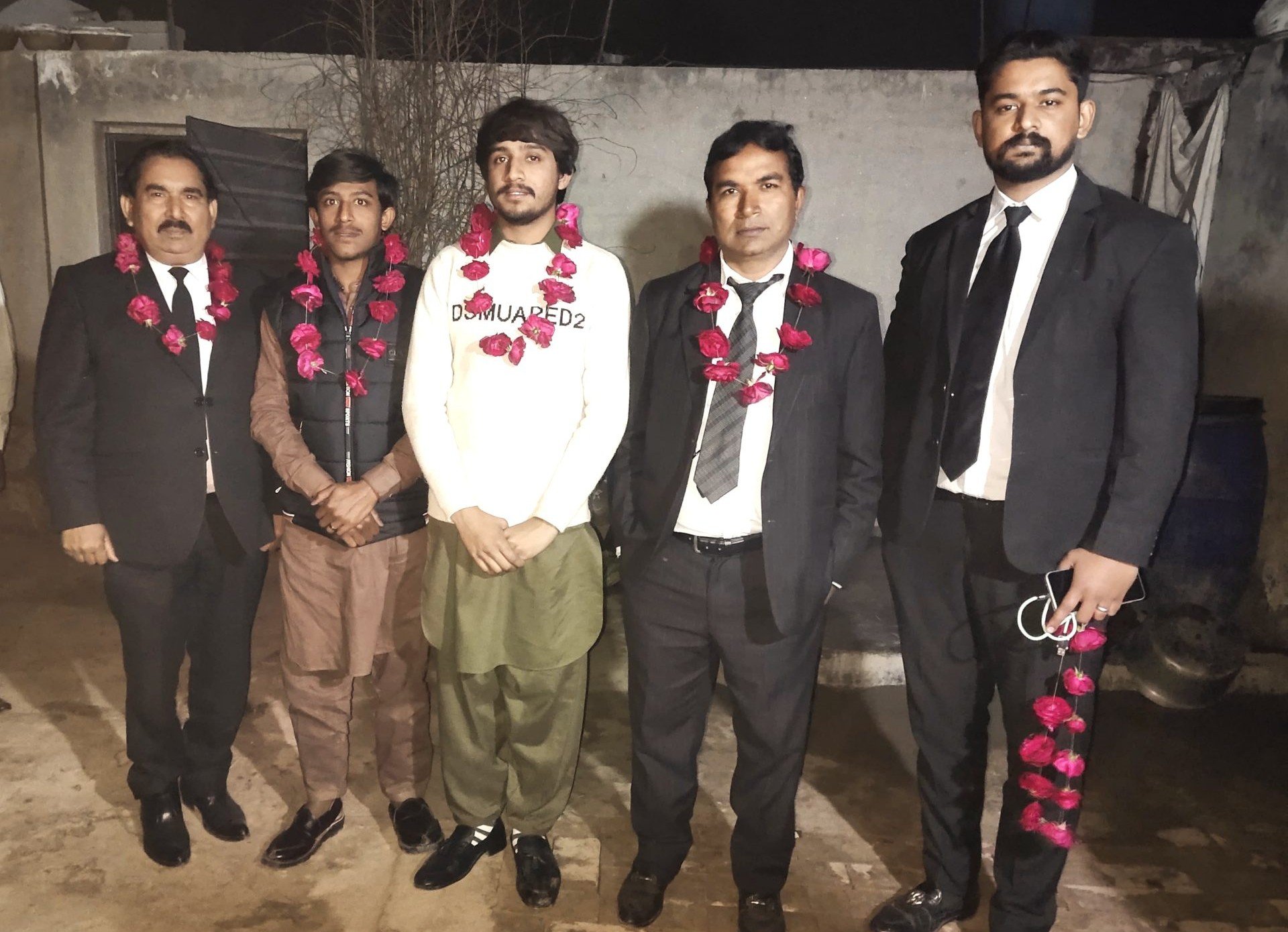 gemeos-cristaos-sao-absolvidos-de-falsas-acusacoes-de-blasfemia-no-paquistao