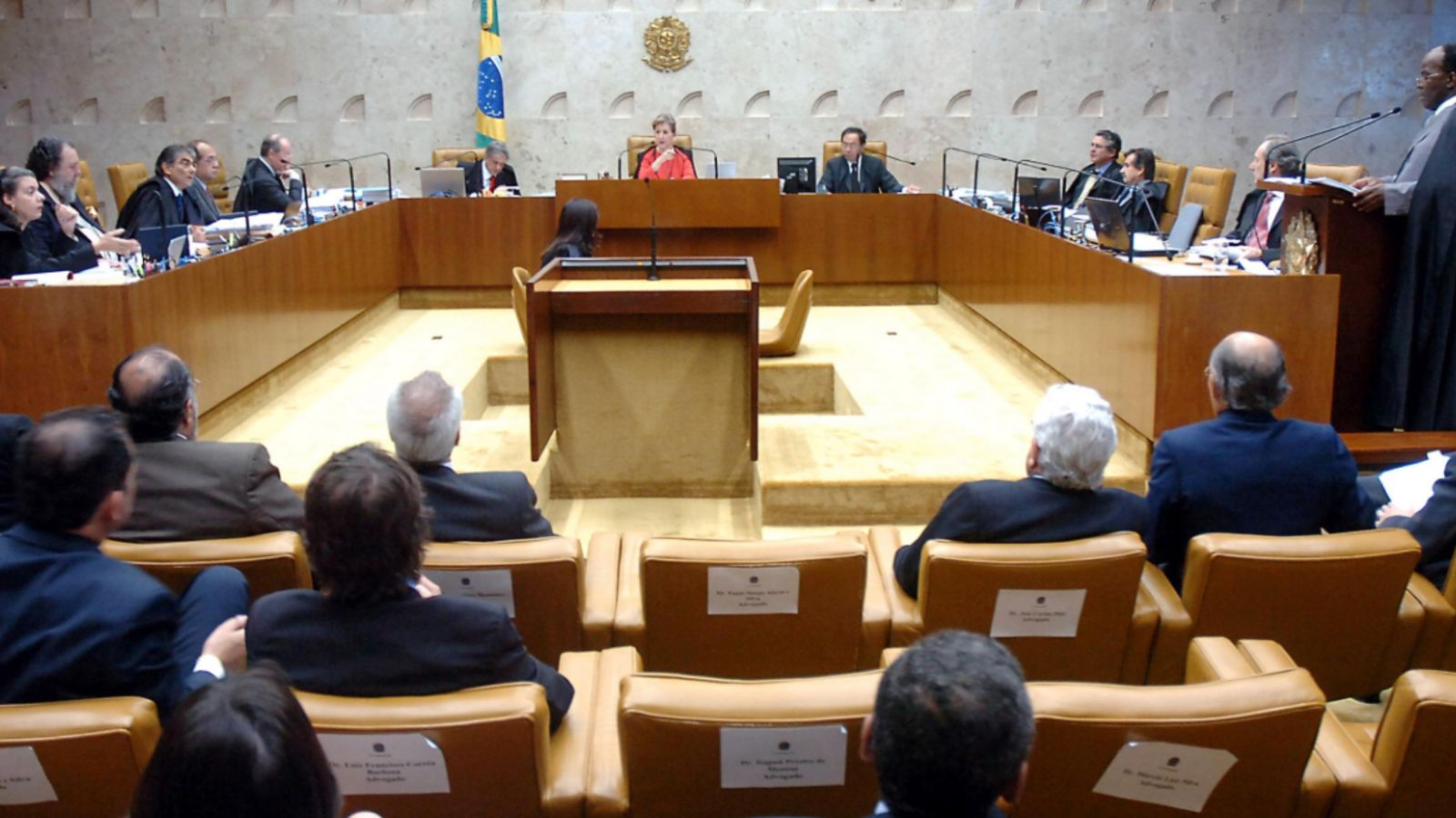 stf-invalida-lei-que-proibe-linguagem-neutra-nas-escolas-de-uberlandia
