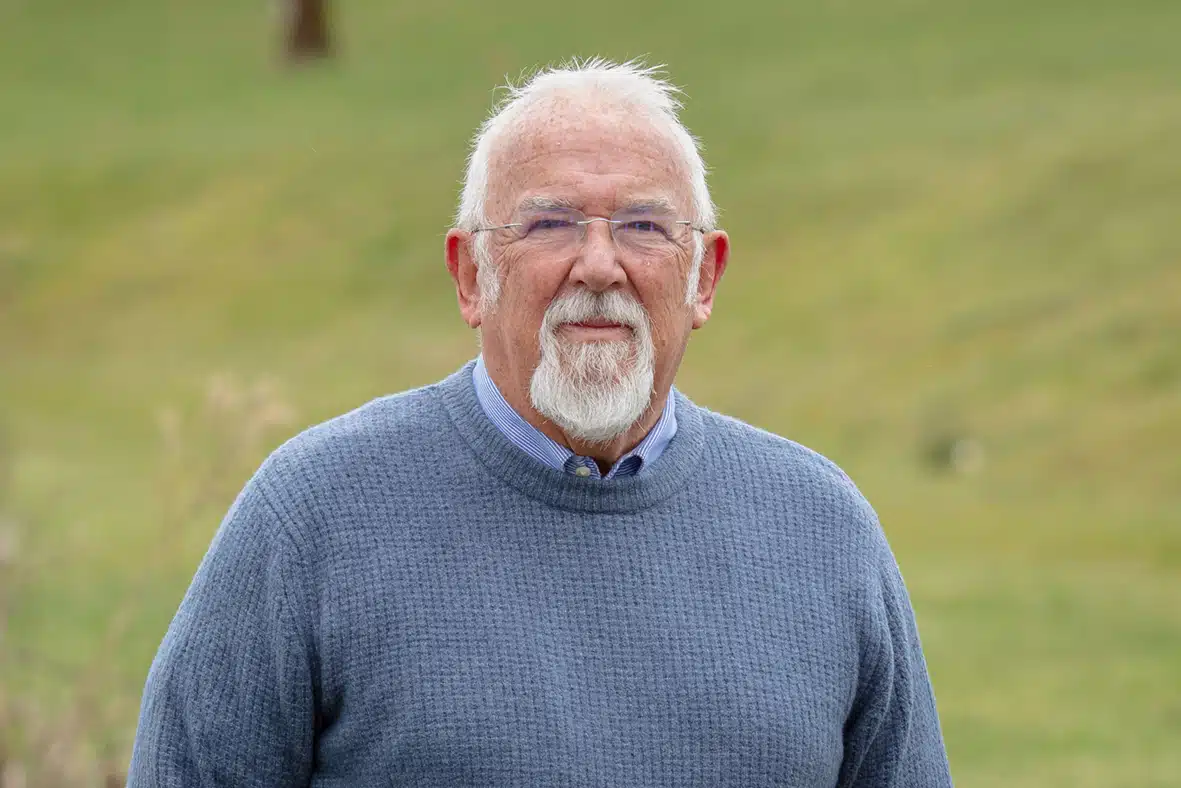 pastor-e-processado-por-pregar-joao-3:16-proximo-a-clinica-de-aborto-na-irlanda-do-norte