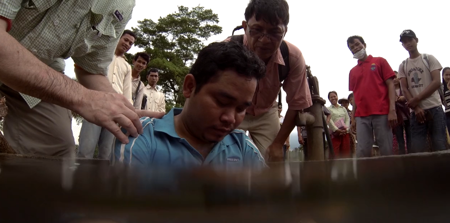 missao-medica-no-camboja-leva-44-budistas-ao batismo