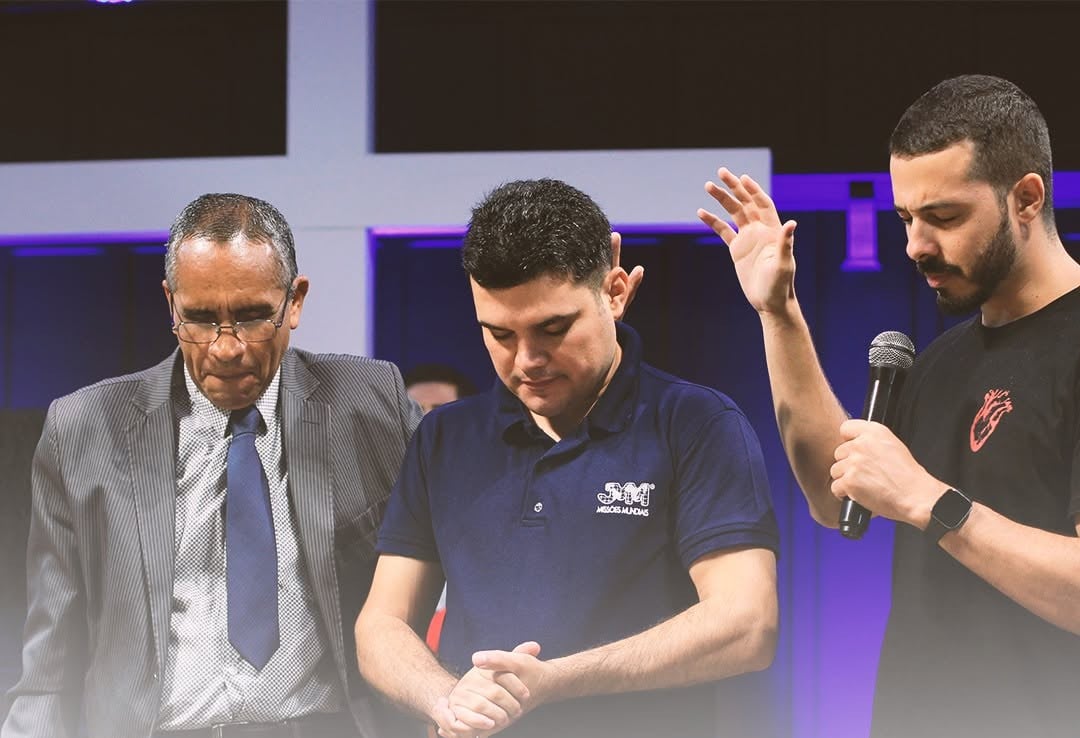 primeiro-refugiado-iraniano-se-torna-pastor-e-planta-igreja-persa-no-brasil