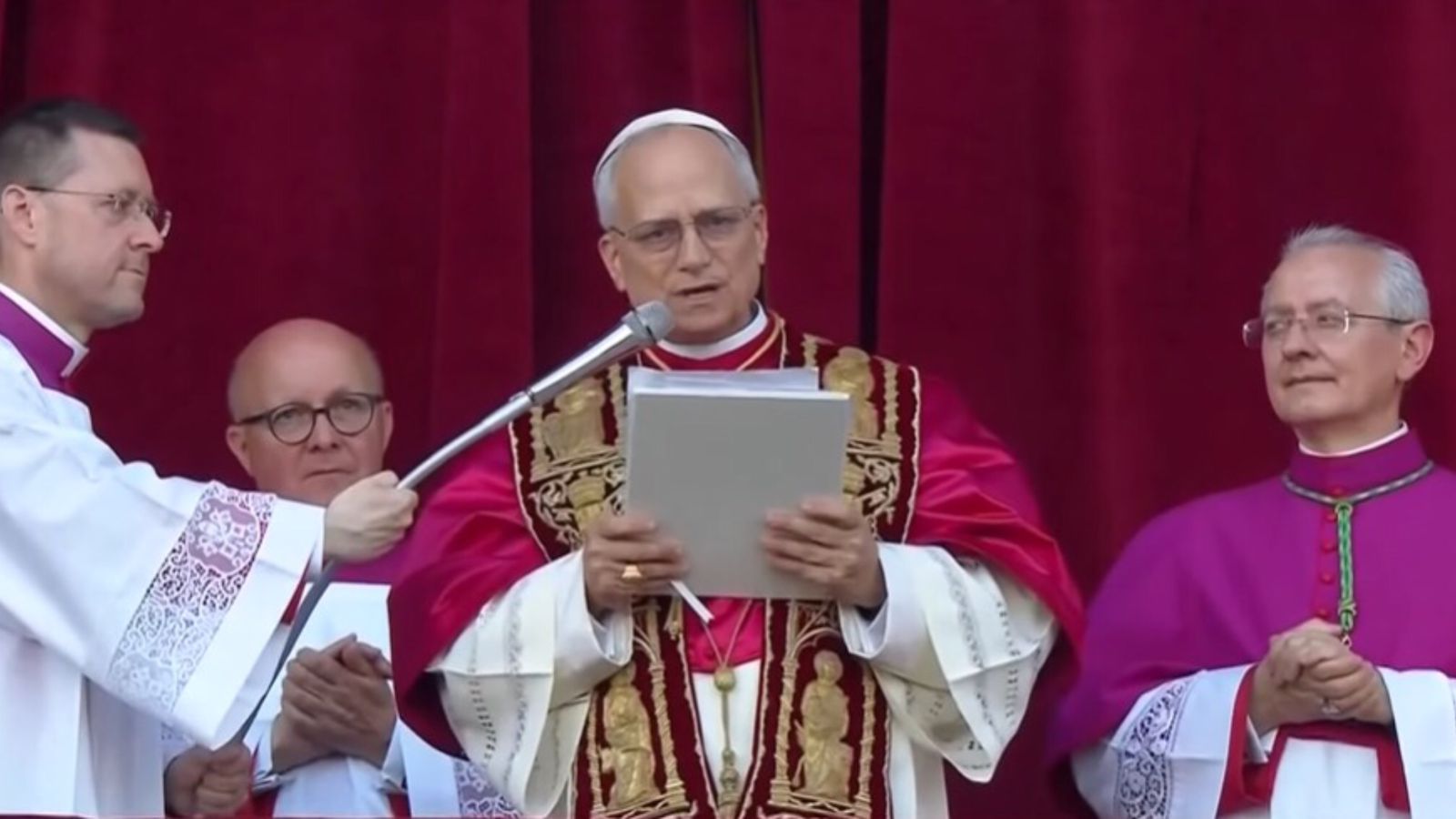 novo-papa-cumpre-profecias-do-apocalipse?-rodrigo-silva-orienta:-‘devemos-ter-cautela’