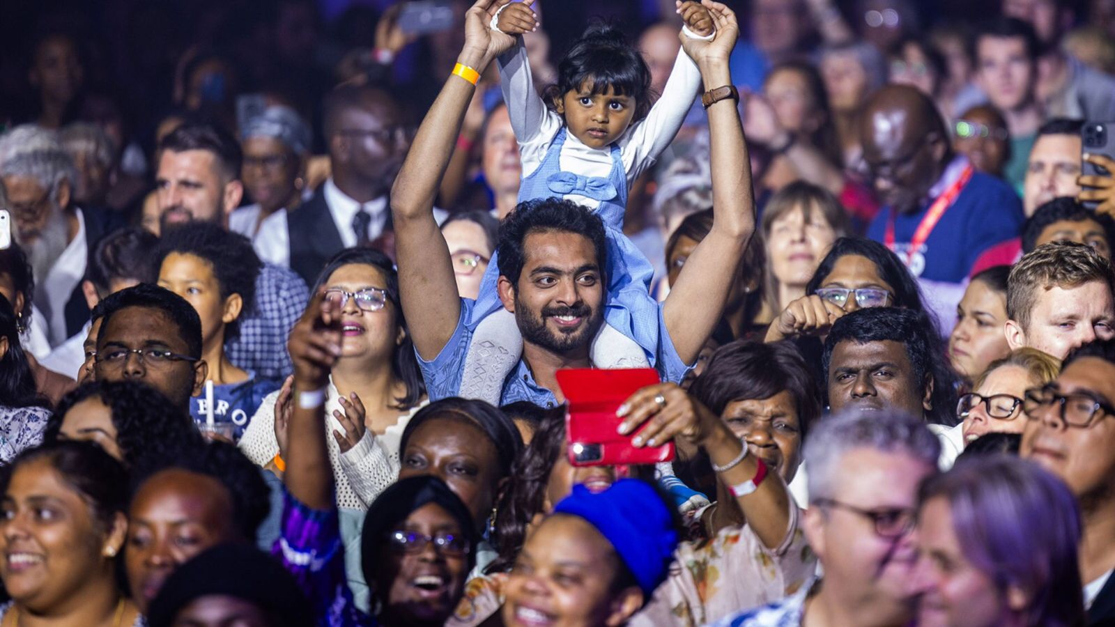 mais-de-3.000-aceitaram-jesus-em-tres-anos-de-cruzadas-evangelisticas-no-reino-unido