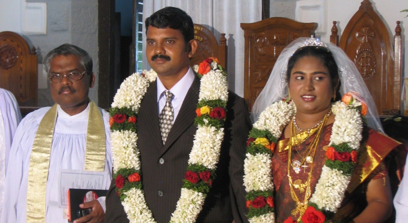 extremistas-hindus-atacam-casamento-cristao-na-india-e-deixam-feridos