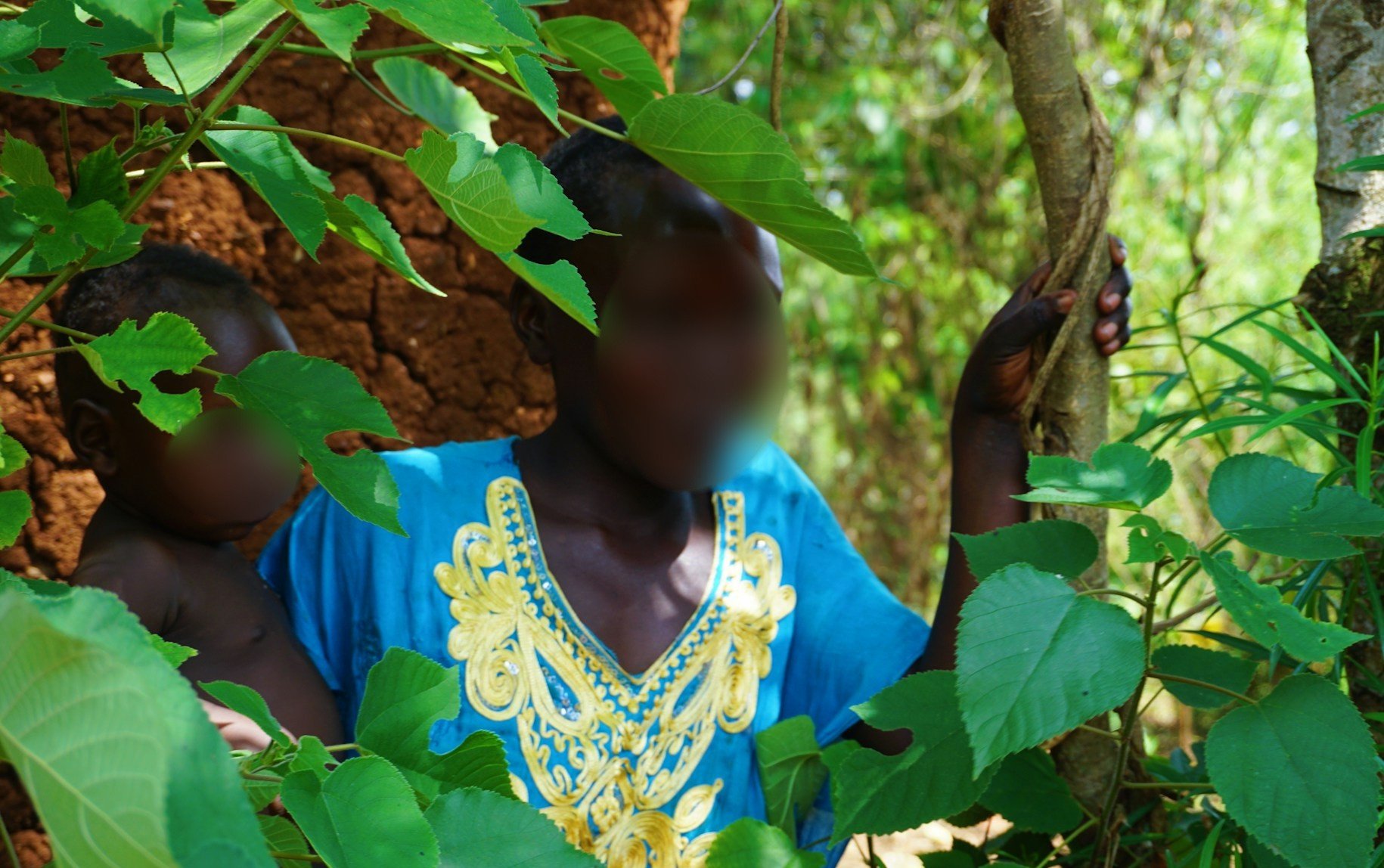 mae-crista-e-bebe-sao-confinadas-em-quarto-por-muculmanos-na-somalia,-apos-aceitar-jesus