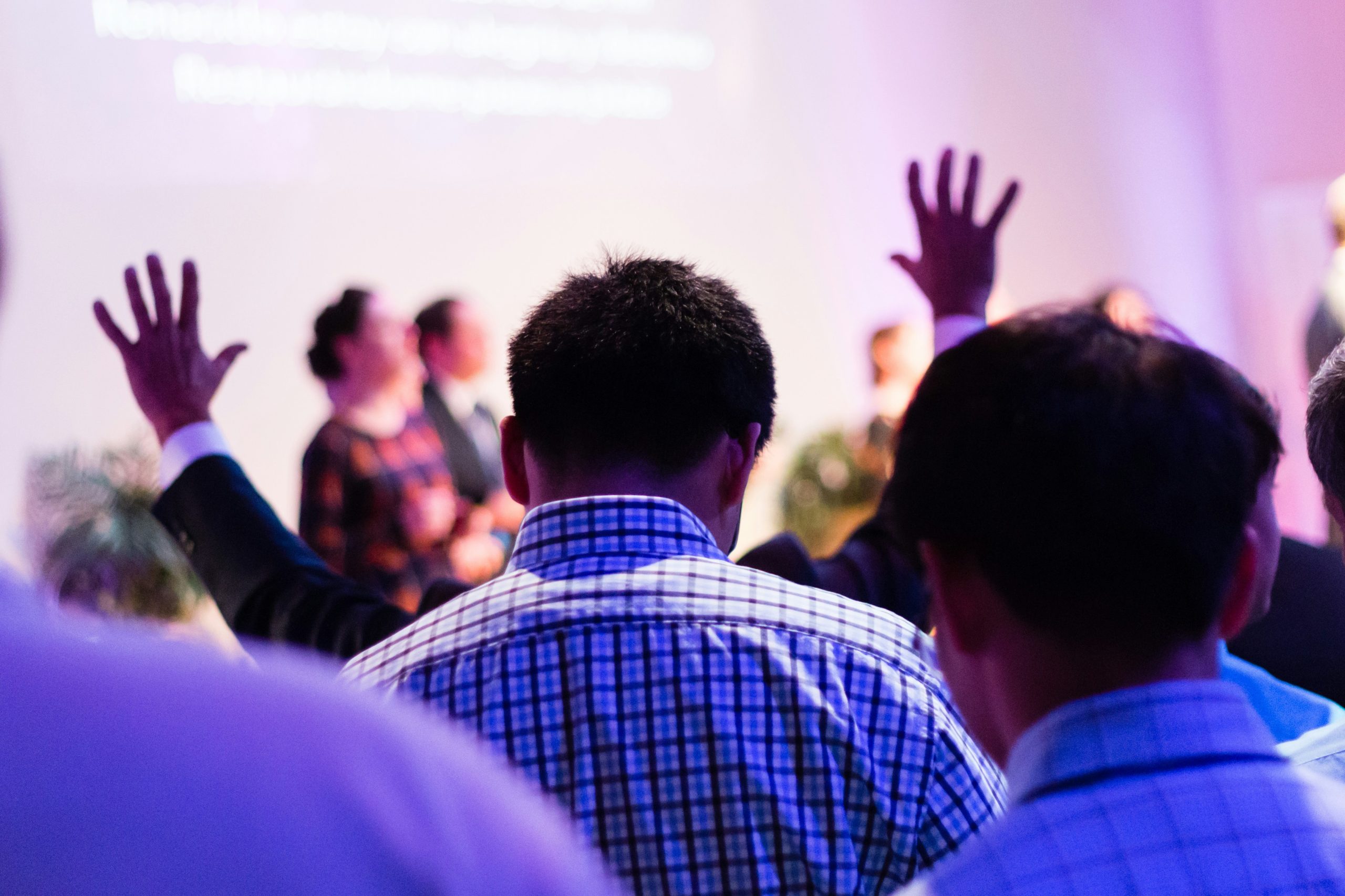 pesquisa-mostra-que-mais-de-90%-dos-brasileiros-valoriza-familia-e-fe-em-deus