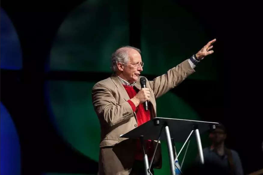 john-piper-diz-que-cristaos-devem-viver-em-‘pureza-radical’-e-nao-ver-cenas-com-nudez