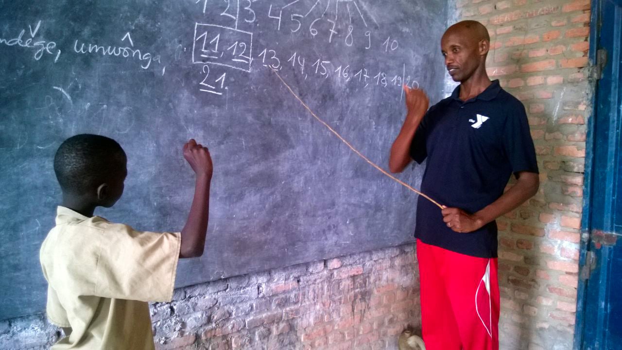 “de-surdos,-para-surdos”:-missionarios-compartilham-jesus-na-africa-em-lingua-de-sinais