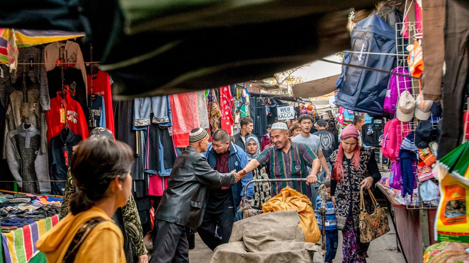 asia:-missionarios-levam-jesus-a-grupo-etnico-nao-alcancado,-onde-ha-apenas-100-cristaos