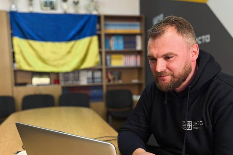 ‘estamos-batizando-mais-do-que-nunca’,-diz-pastor-que-atua-na-guerra-da-ucrania