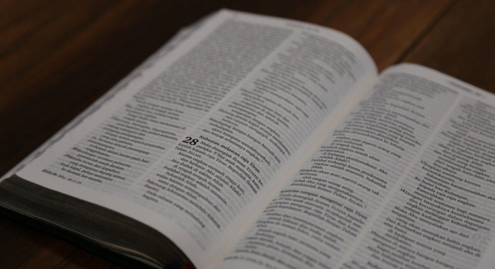 homem-morre-apos-fumar-cigarro-com-pagina-de-biblia-em-mg