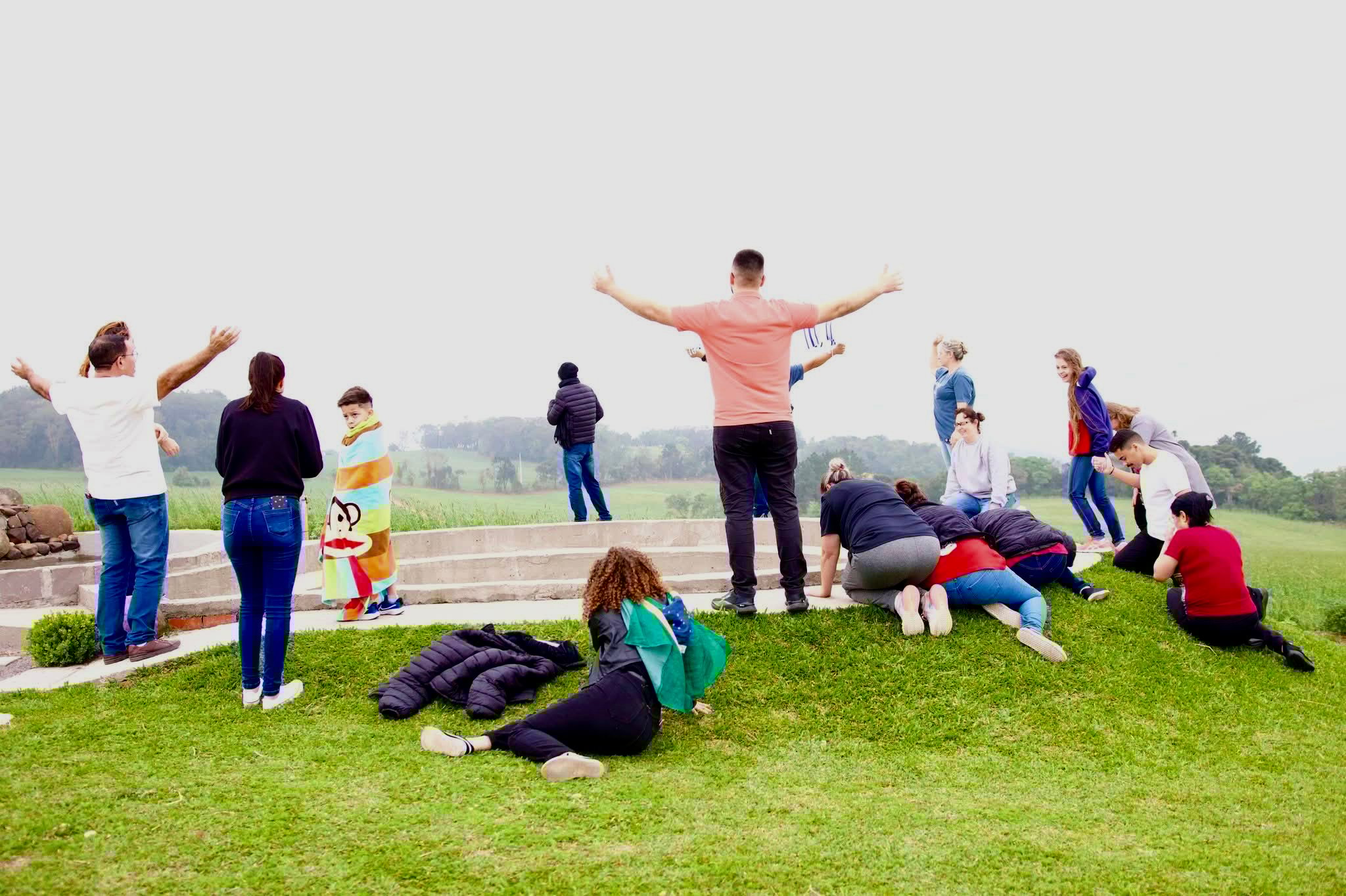 por-que-orar-no-monte,-se-posso-orar-em-casa?-pastor-responde