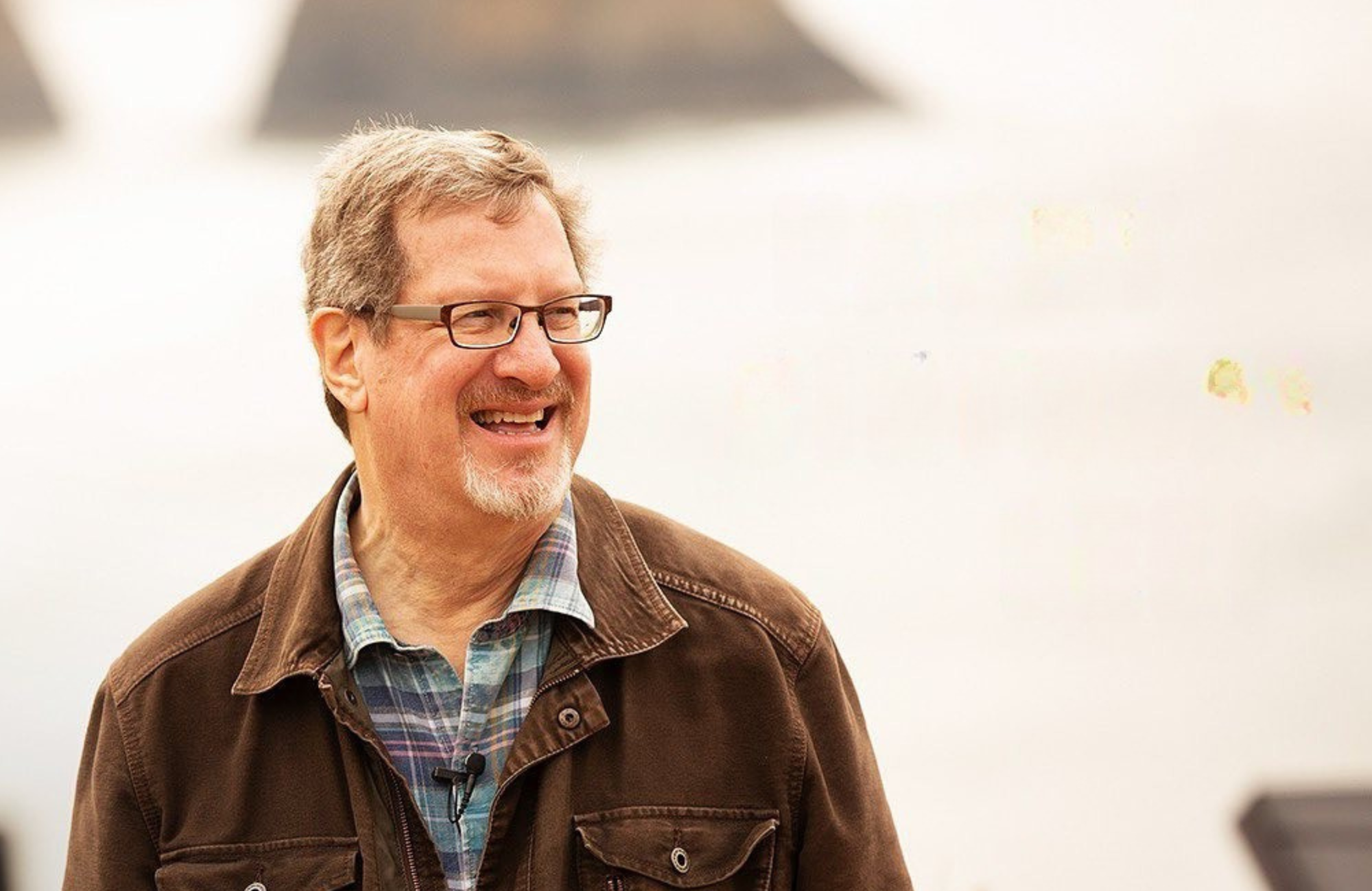 ex-ateu-reune-relatos-de-milagres-investigados-com-base-cientifica:-‘deus-intervem’