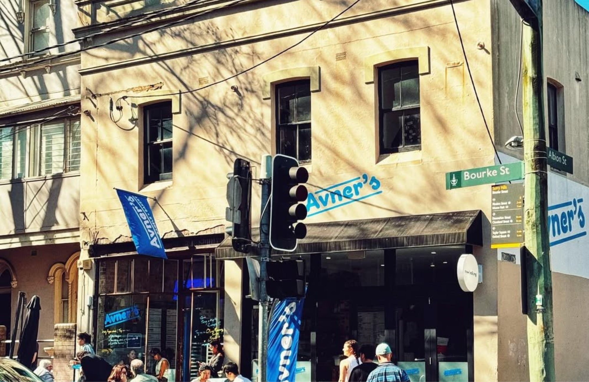 padaria-judaica-em-sydney-fecha-por-ameacas-antissemitas:-‘nao-estamos-seguros’