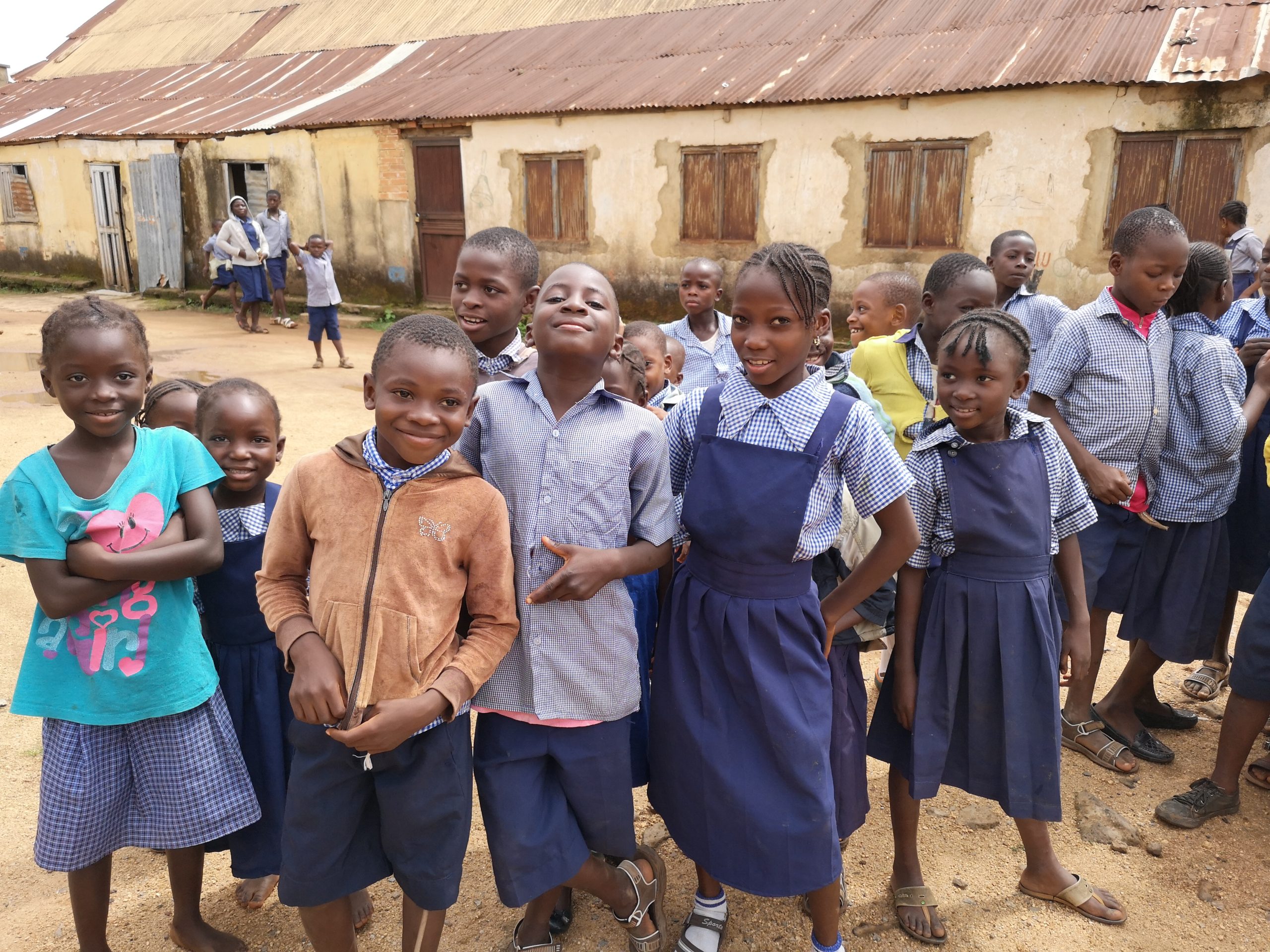 ultimos-130-refens-de-sequestro-em-massa-de-escola-crista-na-nigeria-sao-libertados