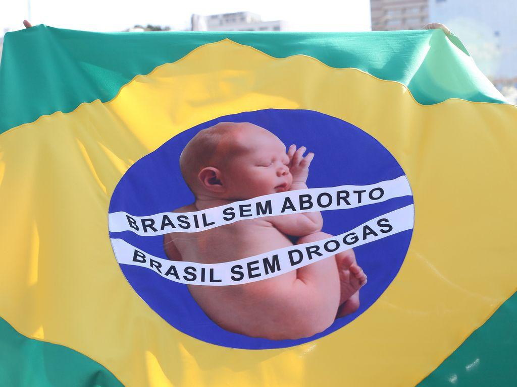 numero-de-brasileiros-contra-liberacao-do-aborto-atinge-nivel-mais-alto-e-chega-a-68%