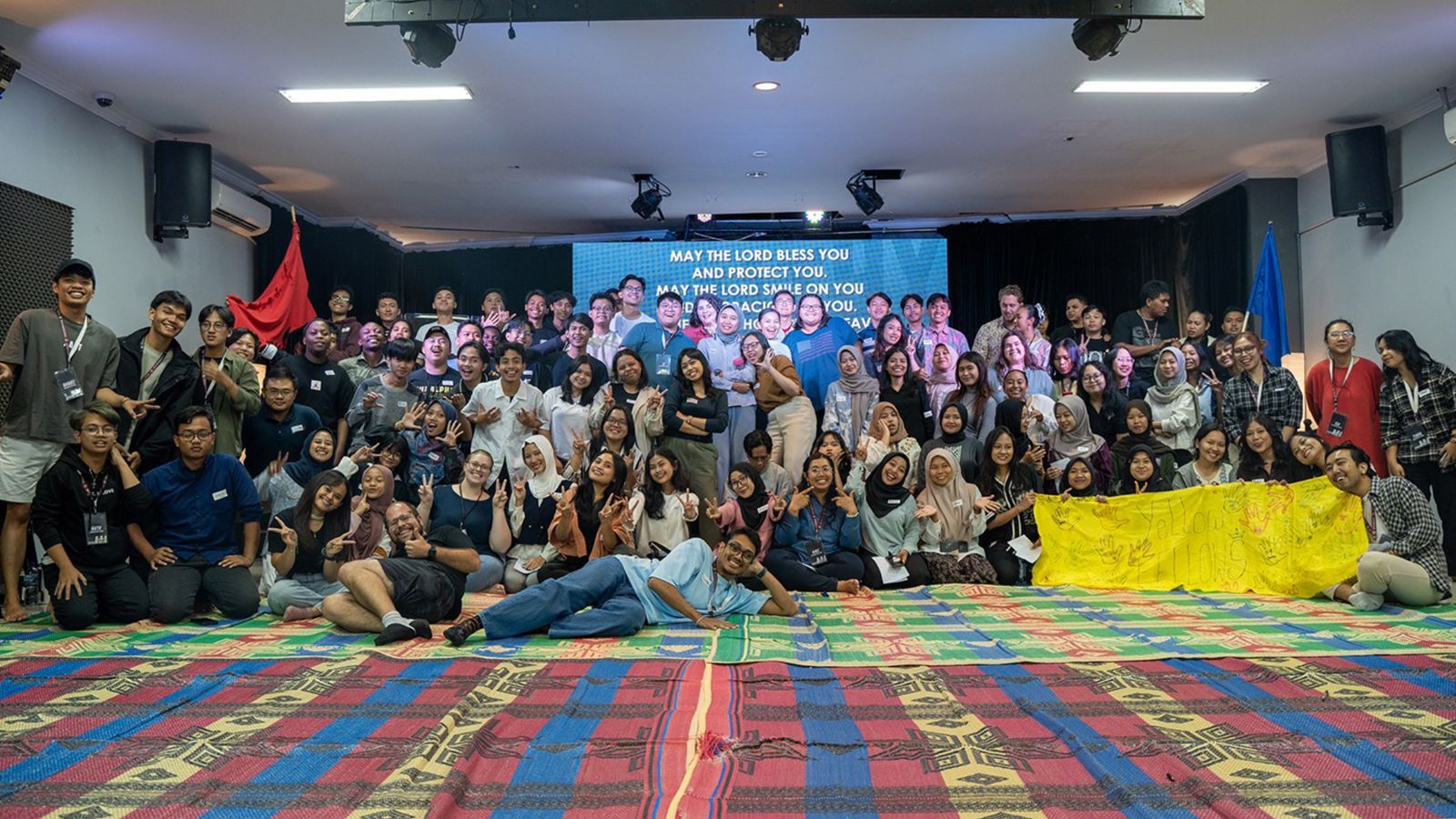 ministerio-alcanca-universitarios-muculmanos-com-aulas-de-ingles-na-indonesia