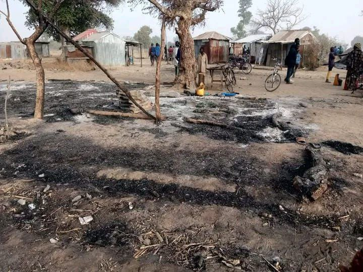 militantes-islamicos-matam-25-cristaos-no-norte-da-nigeria:-‘campanha-de-exterminio’