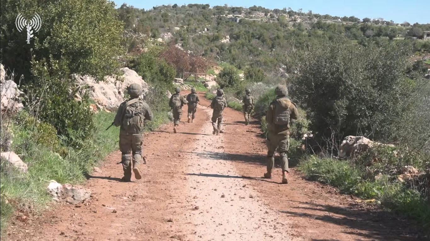 israel-elimina-terroristas-do-hezbollah-em-vila-crista-no-libano