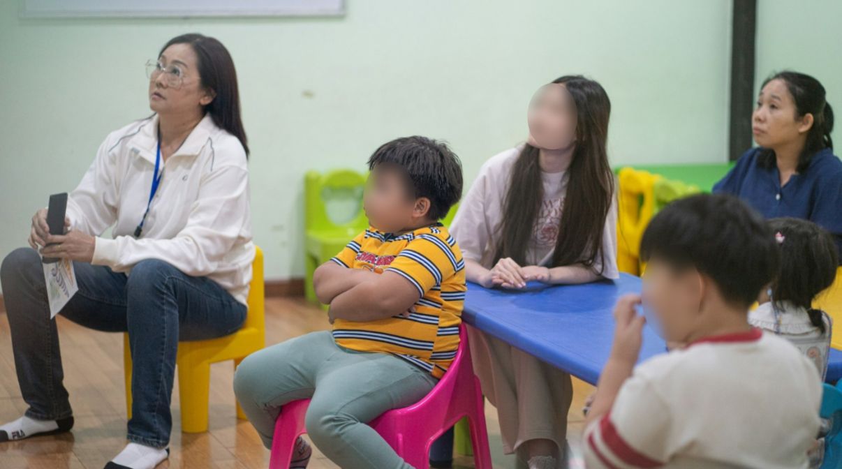 missionarios-evangelizam-muculmanos-oferecendo-reforco-escolar-no-sul-da-asia