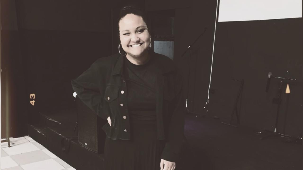 cantora-gospel-de-21-anos-morre-apos-acidente-em-parque-de-diversoes-em-mg