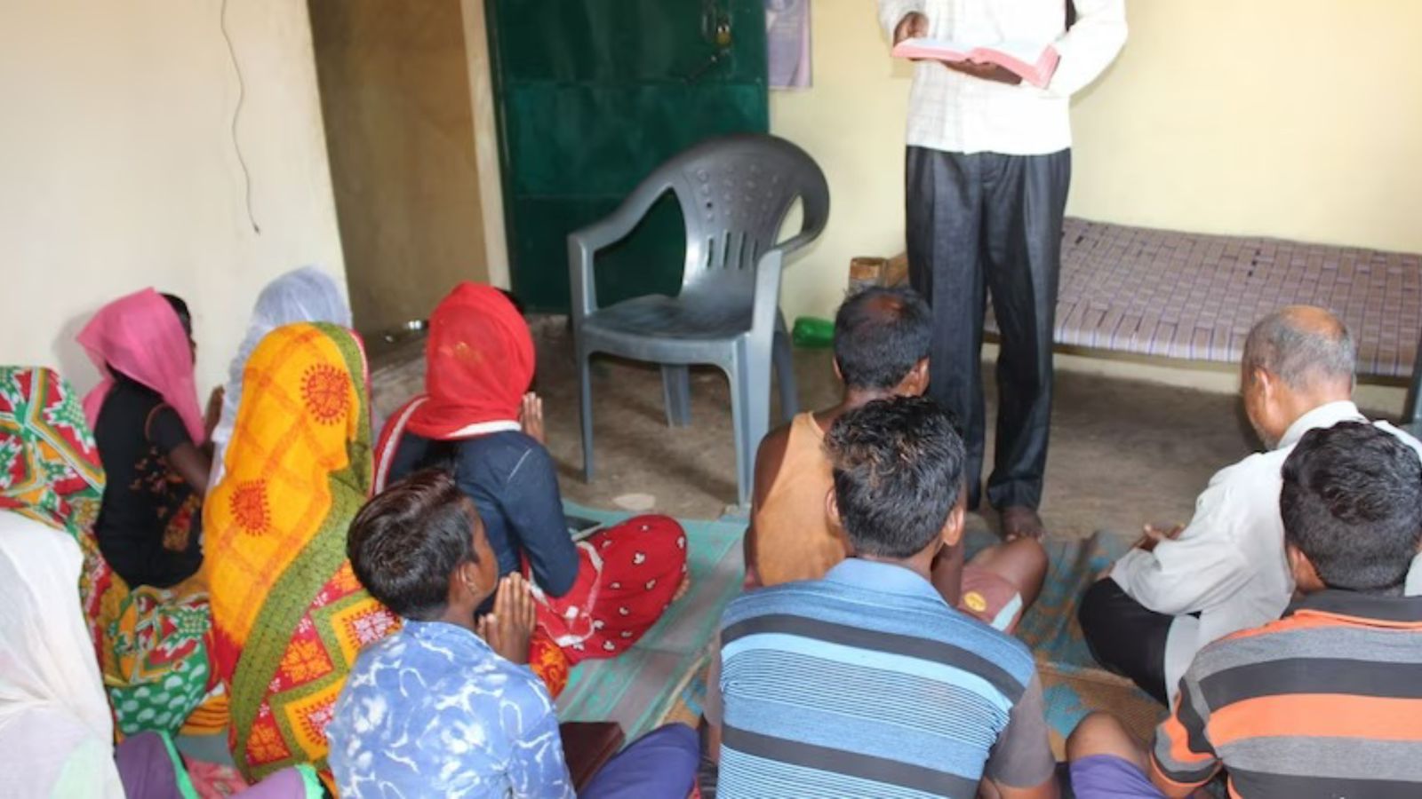 extremistas-hindus-invadem-igreja-e-deixam-mais-de-25-cristaos-feridos-na-india