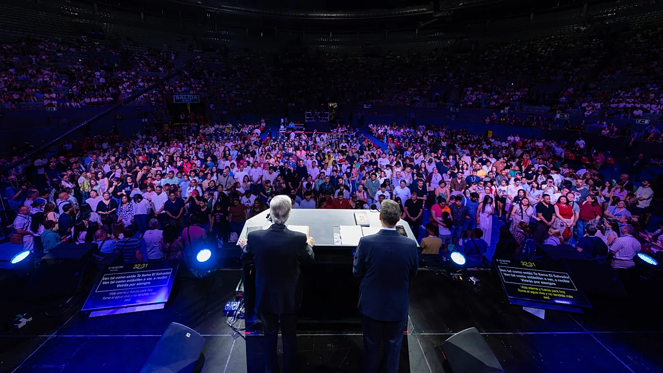 numero-de-igrejas-evangelicas-dobra-em-uma-decada-e-chega-a-4.800-na-espanha