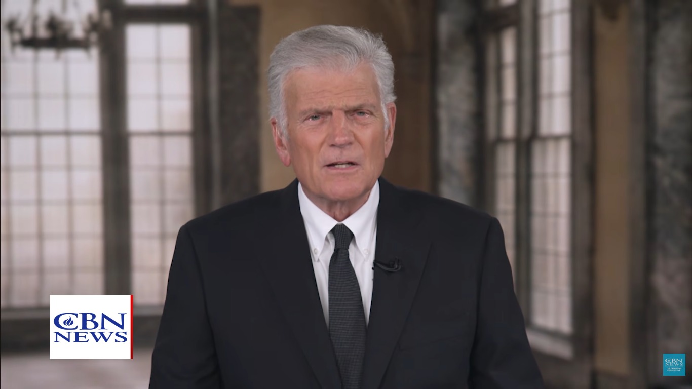 “se-voce-nao-conhece-a-palavra,-vai-sucumbir-aos-ataques-do-diabo”,-alerta-franklin-graham