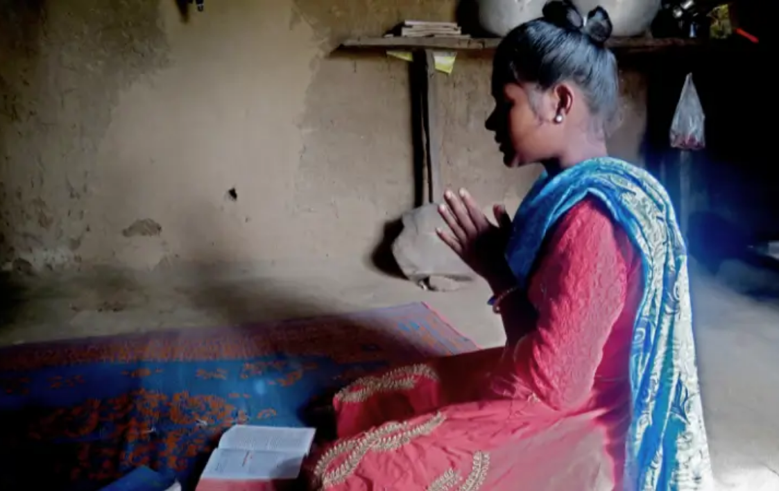 multidao-com-machados-e-foices-ataca-cristaos-e-criancas,-na-india
